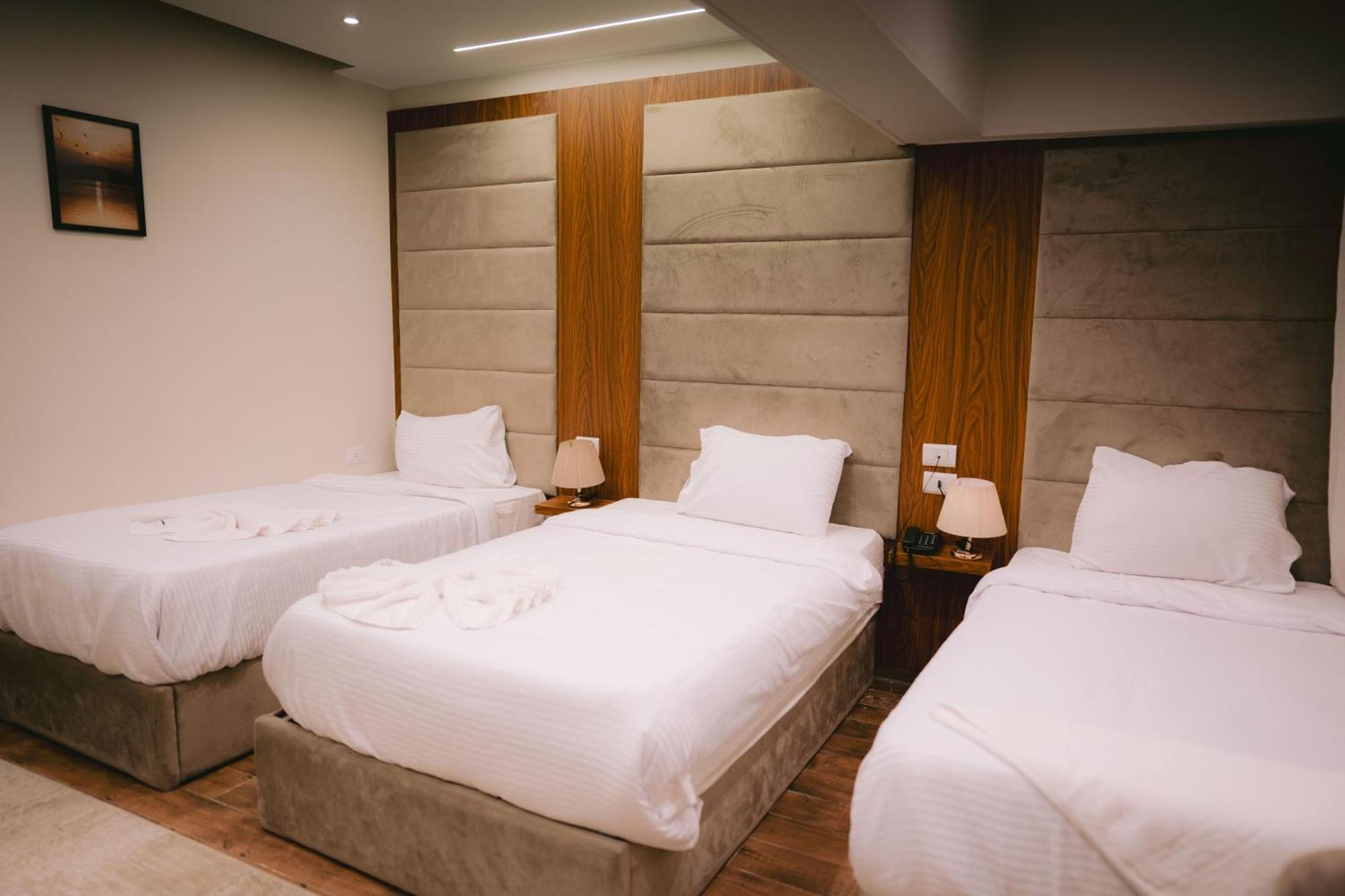Tuya Pyramids Inn Kafret el-Gabal Εξωτερικό φωτογραφία
